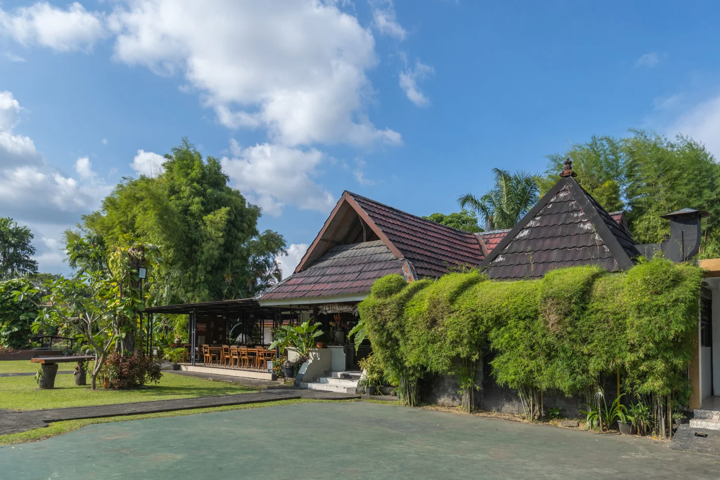 Etnik Cafe · breakfast and all-day dining
